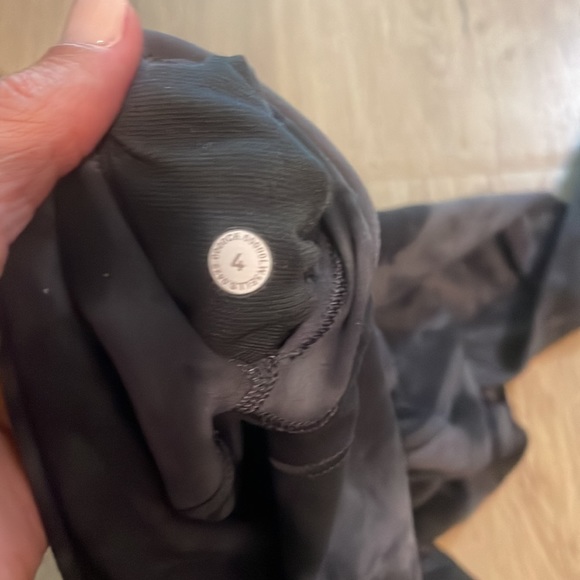 Lululemon Align Leggings - Picture 3 of 3